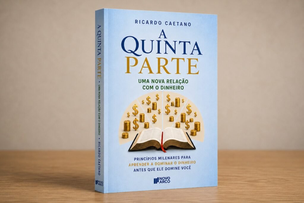 Home Mockup tridimensional da capa do livro A Quinta Parte: uma nova relação com o dinheiro, do autor Ricardo Caetano, publicado pela editora Novo Arco